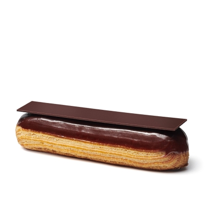 Éclair au chocolat